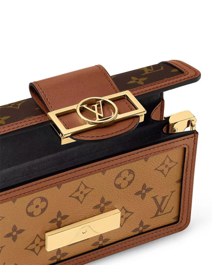 Louis Vuitton Dauphine East West Handbag Classic Monogram4